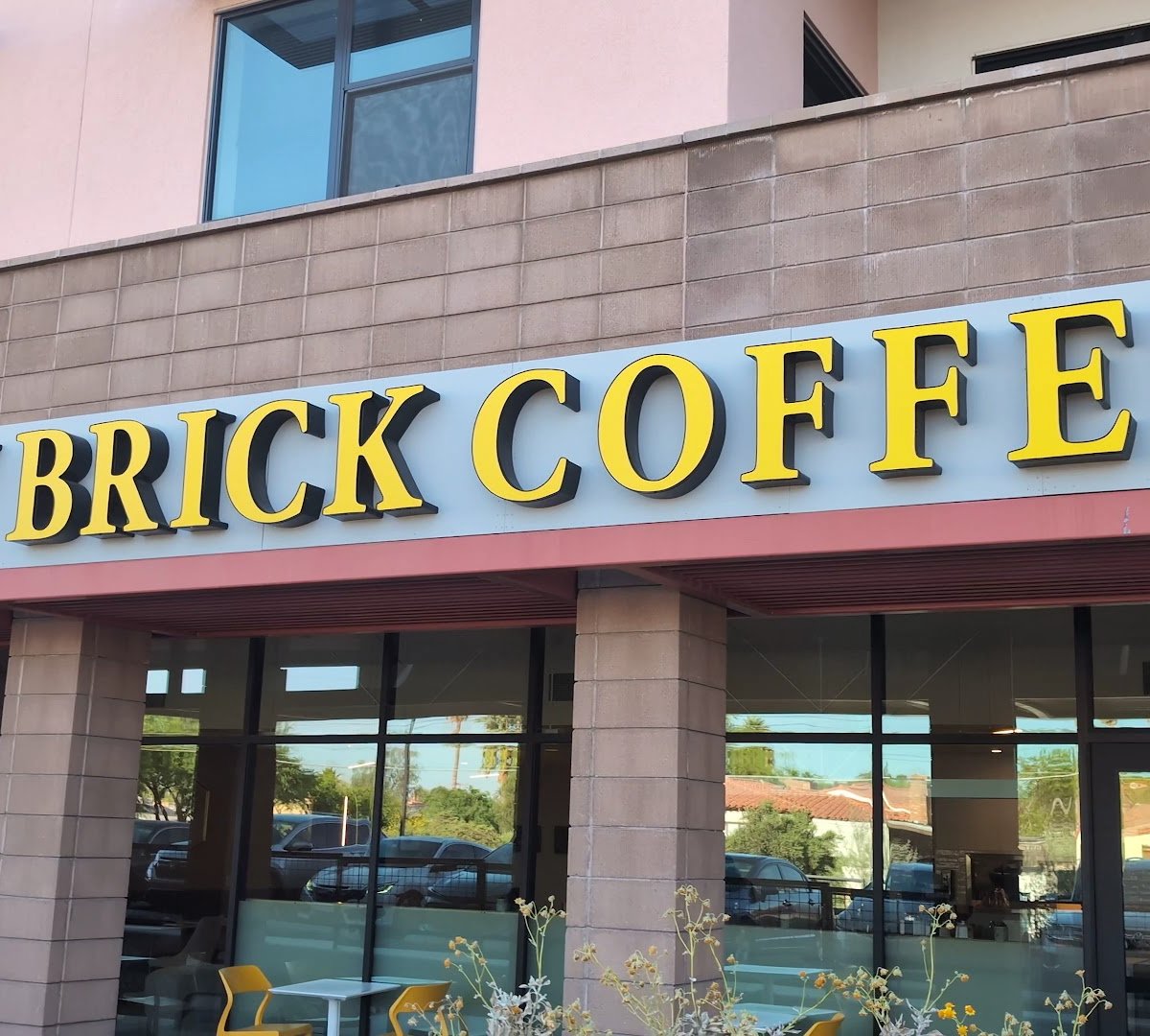 Yellow Brick Coffee specialty coffee shop in Tucson - photo 8