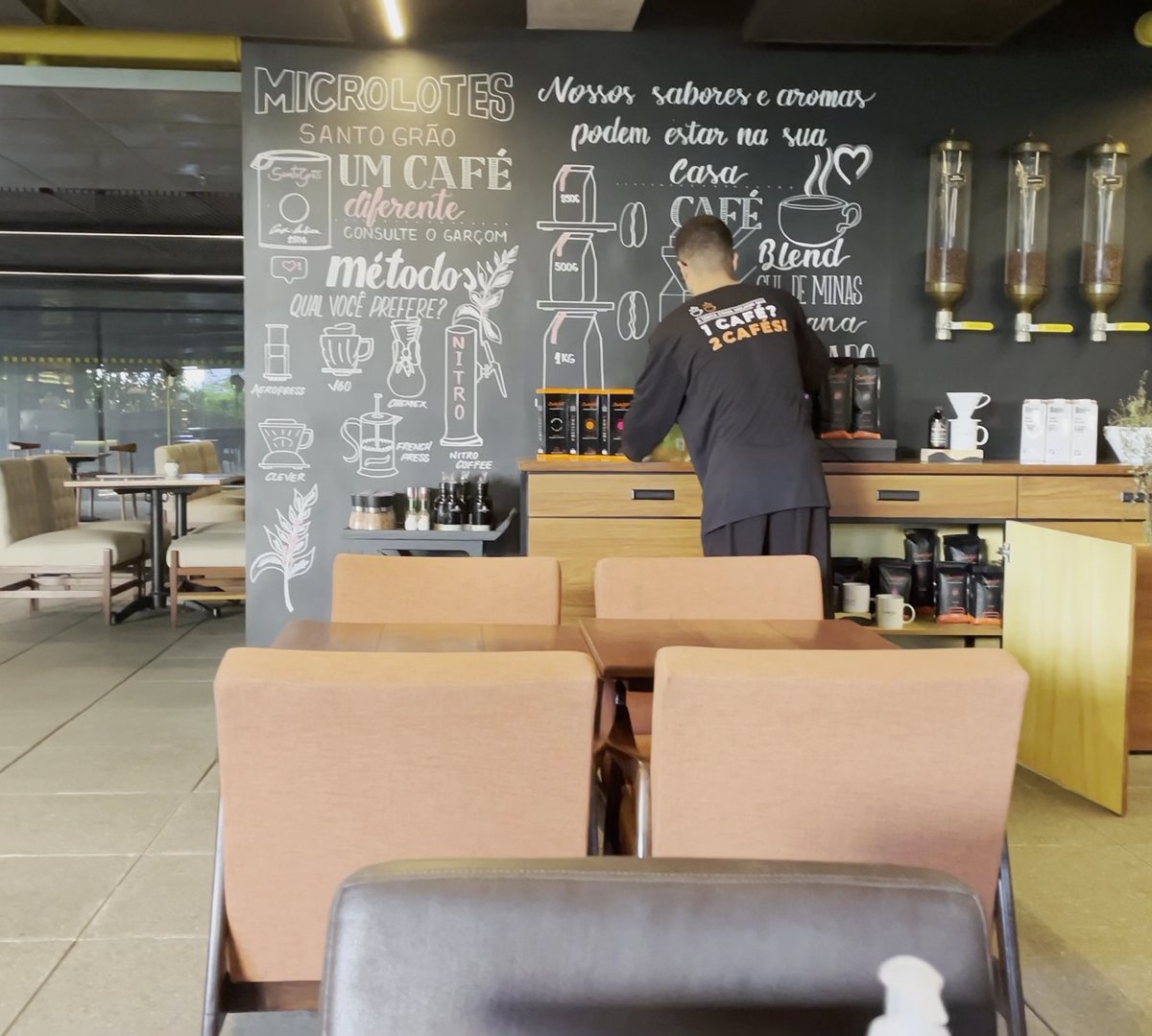 Interior of Santo Grão - UNE, specialty coffee shop in São Paulo