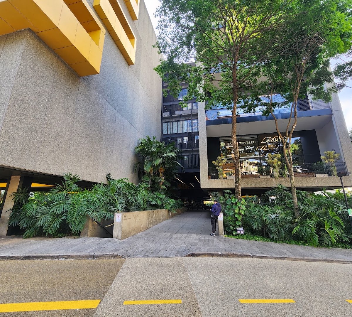 Storefront of Santo Grão - UNE, specialty coffee shop in São Paulo