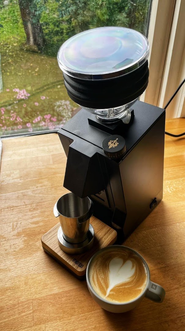 Coffee at LIPPE Coffee Roastery, specialty coffee shop in Oslo