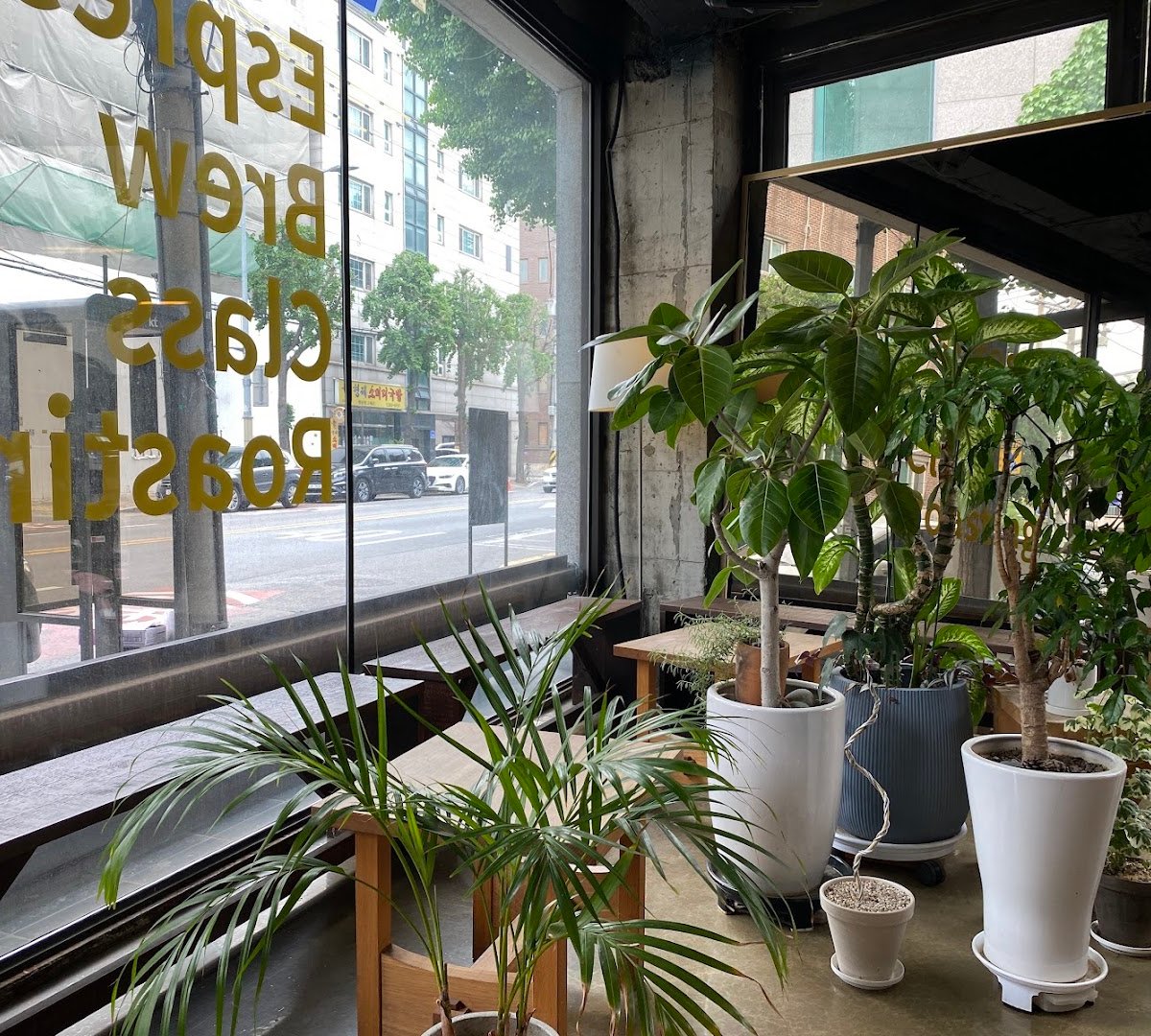 Interior of FB Coffee Roasters, specialty coffee shop in Seoul