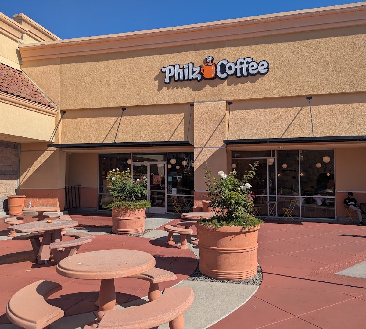 Storefront of Philz Coffee, specialty coffee shop in San Jose