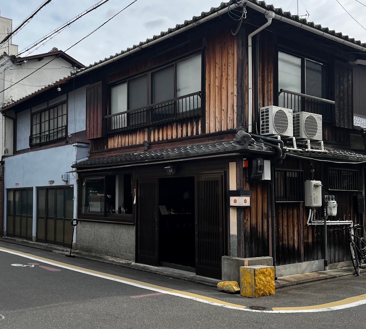 Blend Kyoto specialty coffee shop in Kyoto - photo 9