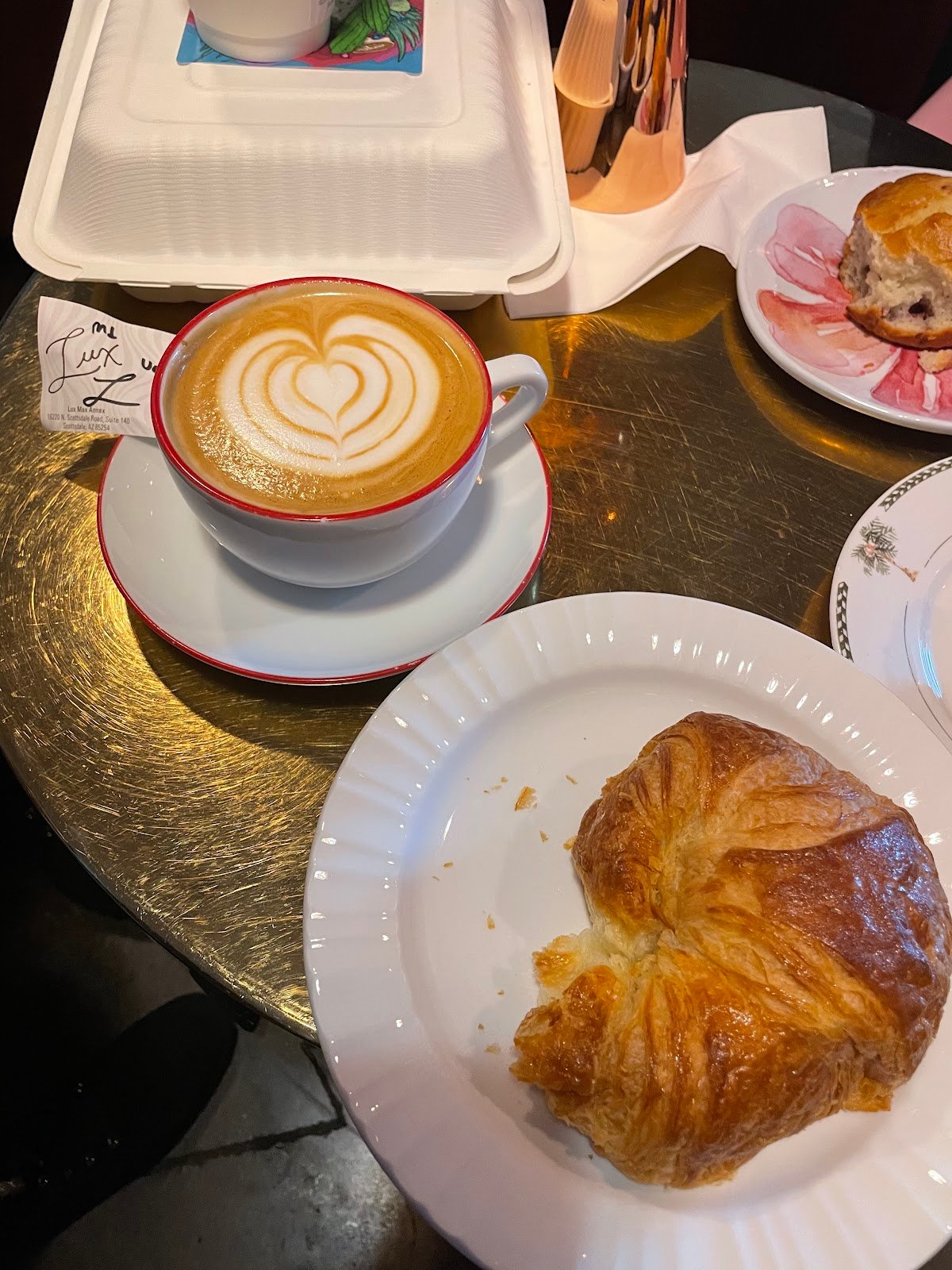 LUX Max Annex specialty coffee shop in Phoenix - photo 3