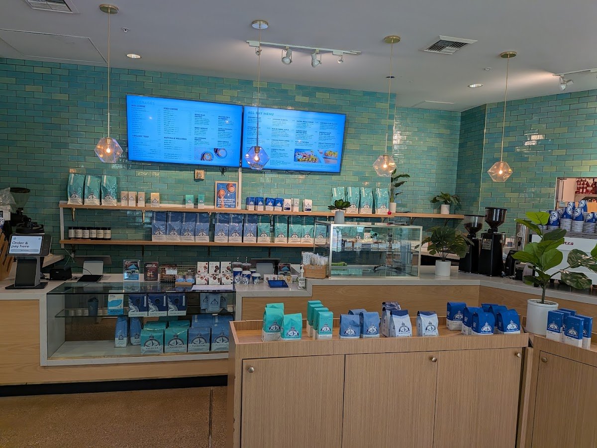 Bluestone Lane SOMA Coffee Shop specialty coffee shop in San Francisco - photo 3