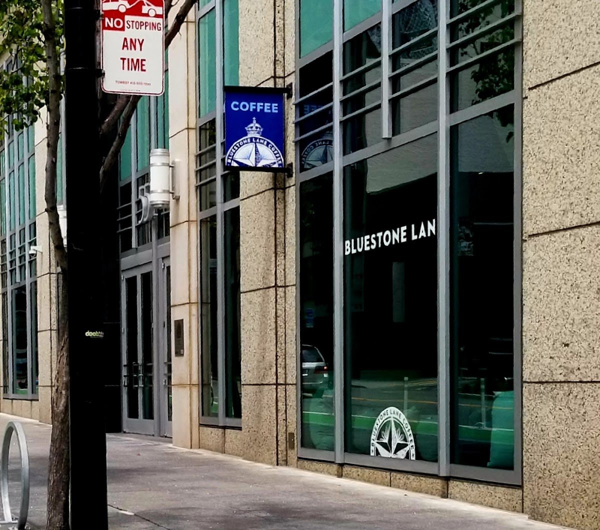 Bluestone Lane SOMA Coffee Shop specialty coffee shop in San Francisco - photo 8