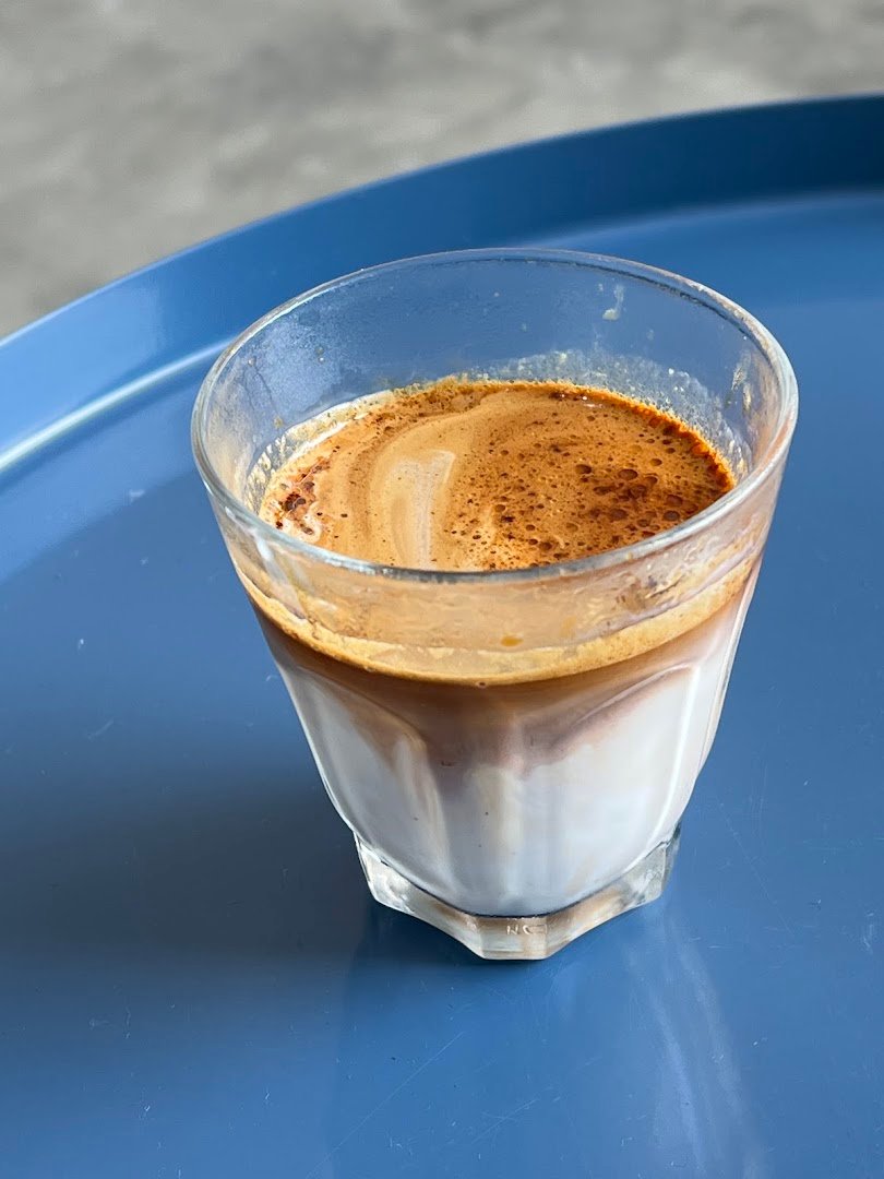 BREW HOUR COFFEE specialty coffee shop in Bangkok - photo 9