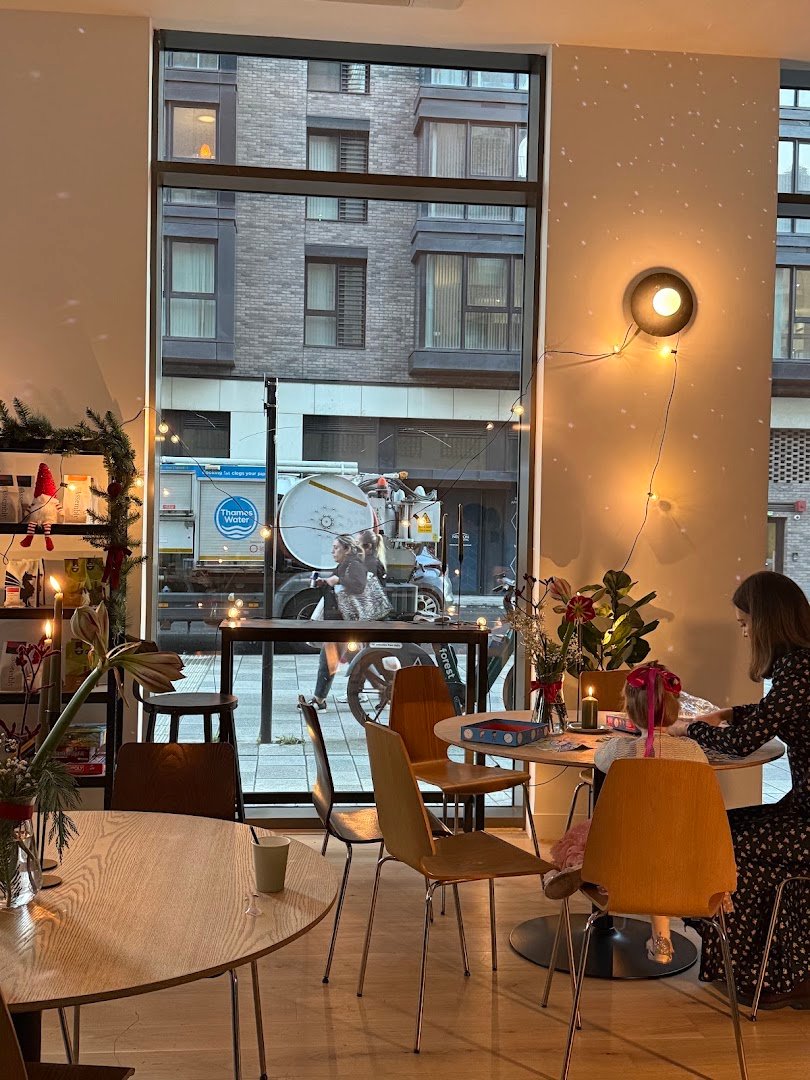Holy Grain & Brew specialty coffee shop in London - photo 9