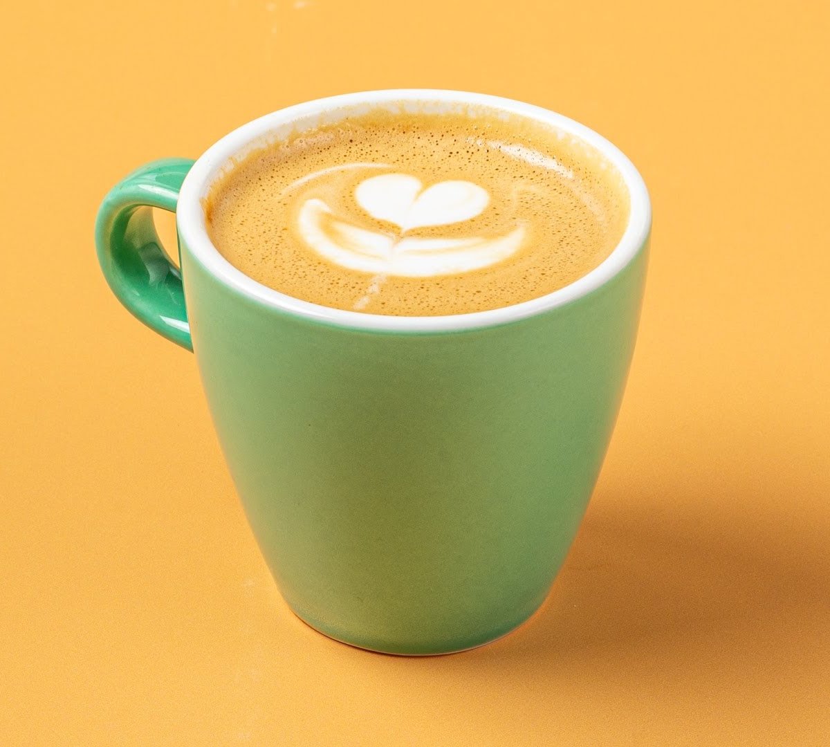 Coffee at Quishr, specialty coffee shop in Athens