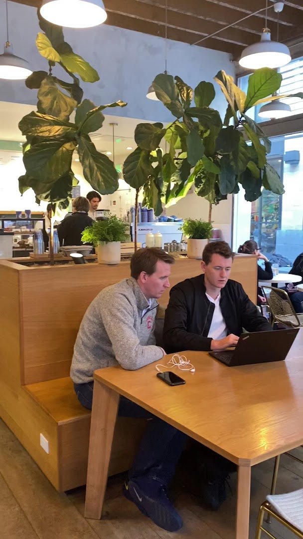 Bluestone Lane Front Street Coffee Shop specialty coffee shop in San Francisco - photo 8