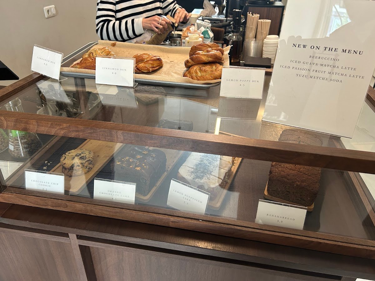 Haku Specialty Coffee specialty coffee shop in Amsterdam - photo 6