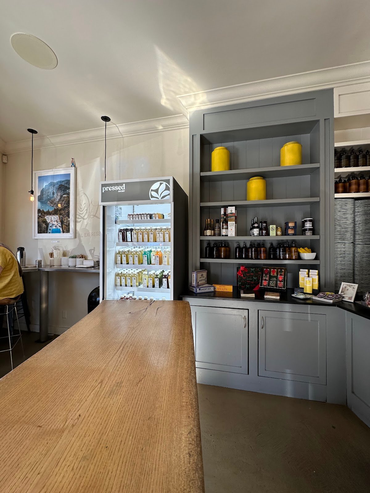 Caffe Luxxe specialty coffee shop in Los Angeles - photo 4