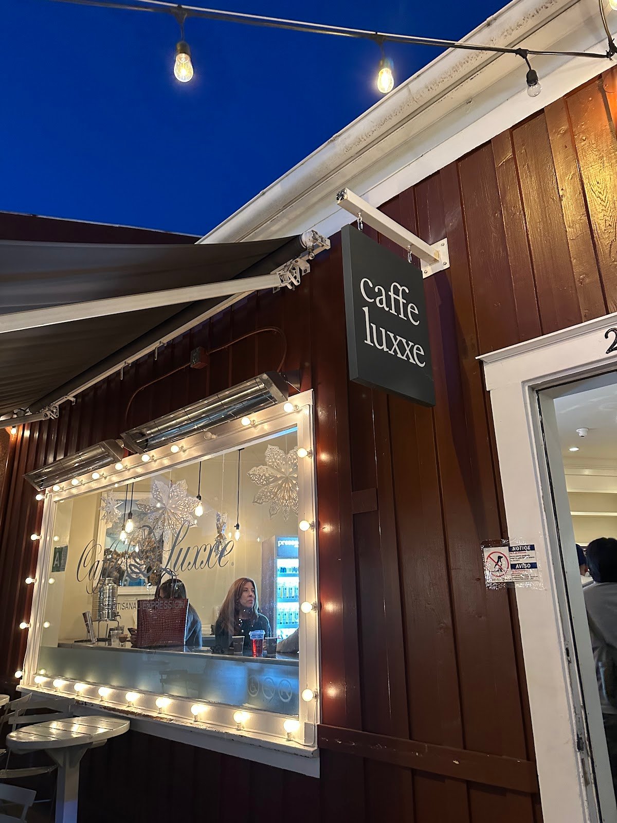 Caffe Luxxe specialty coffee shop in Los Angeles - photo 7