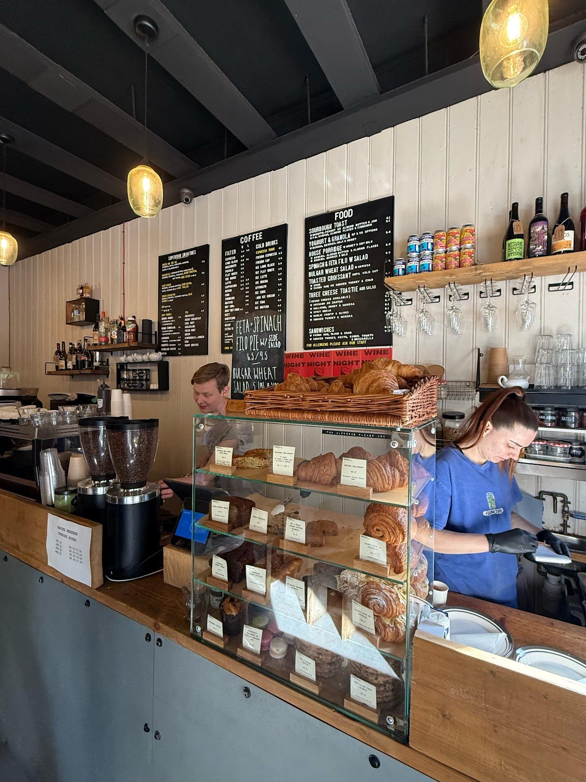 Wired co. specialty coffee shop in London - photo 4