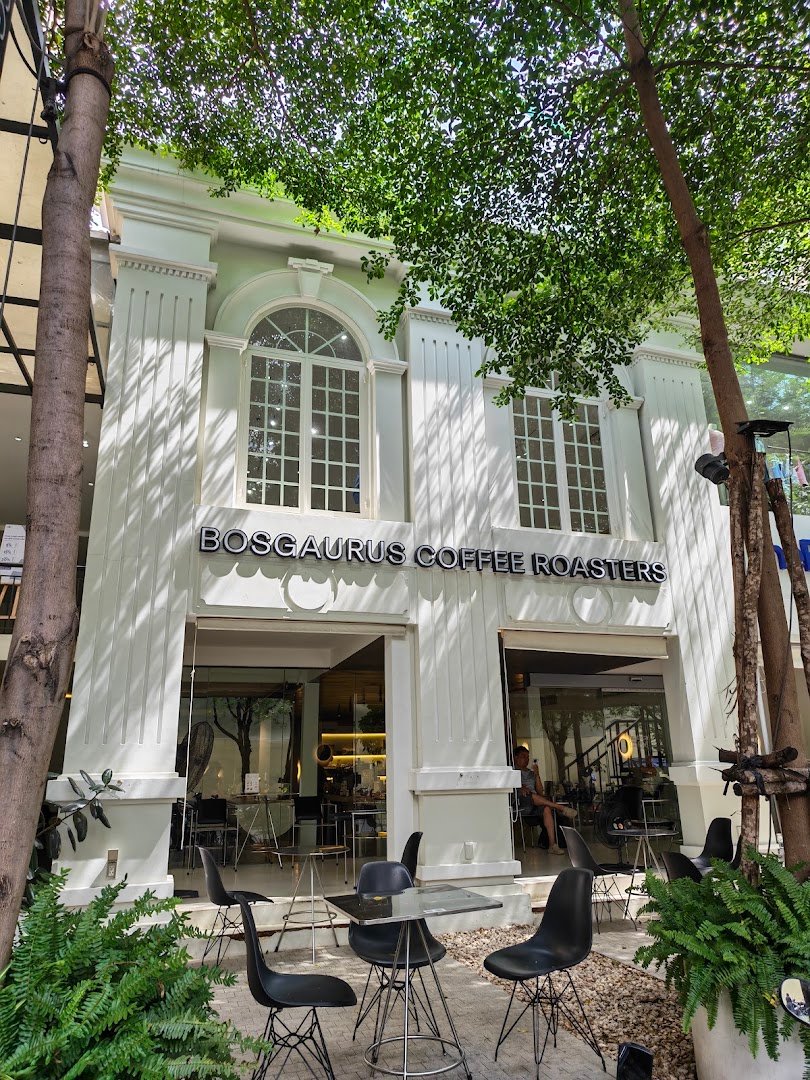 Bosgaurus Coffee Roasters- The Opera House specialty coffee shop in Ho Chi Minh City - photo 2