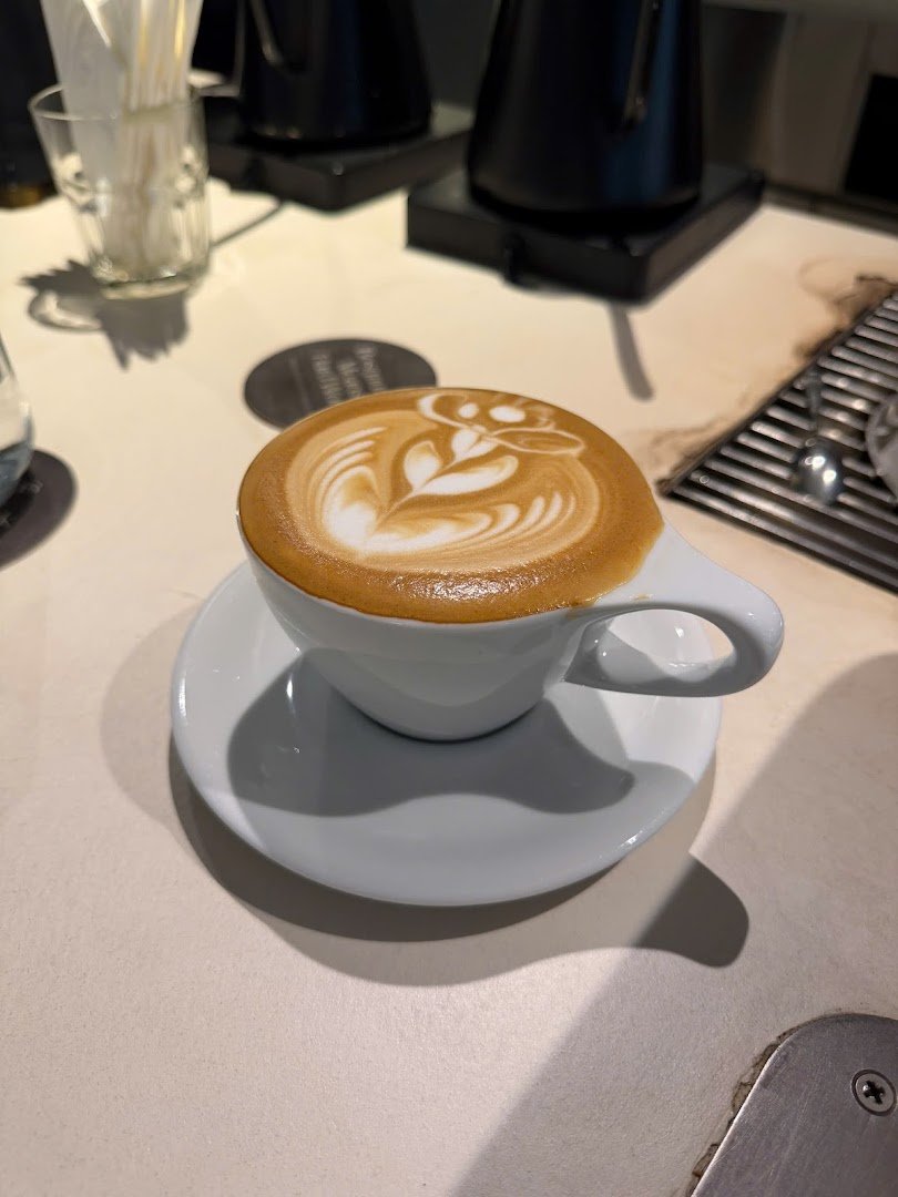 Bosgaurus Coffee Roasters- The Opera House specialty coffee shop in Ho Chi Minh City - photo 7
