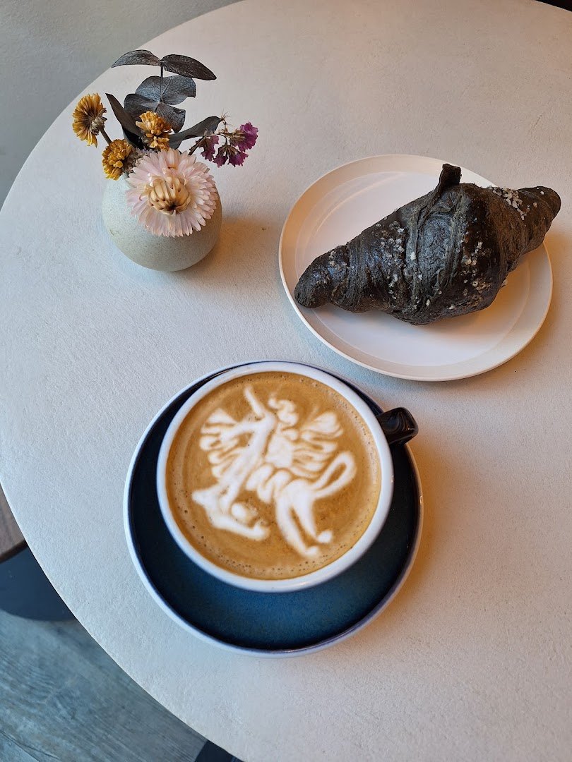 Magic Bitte specialty coffee shop in Berlin - photo 5