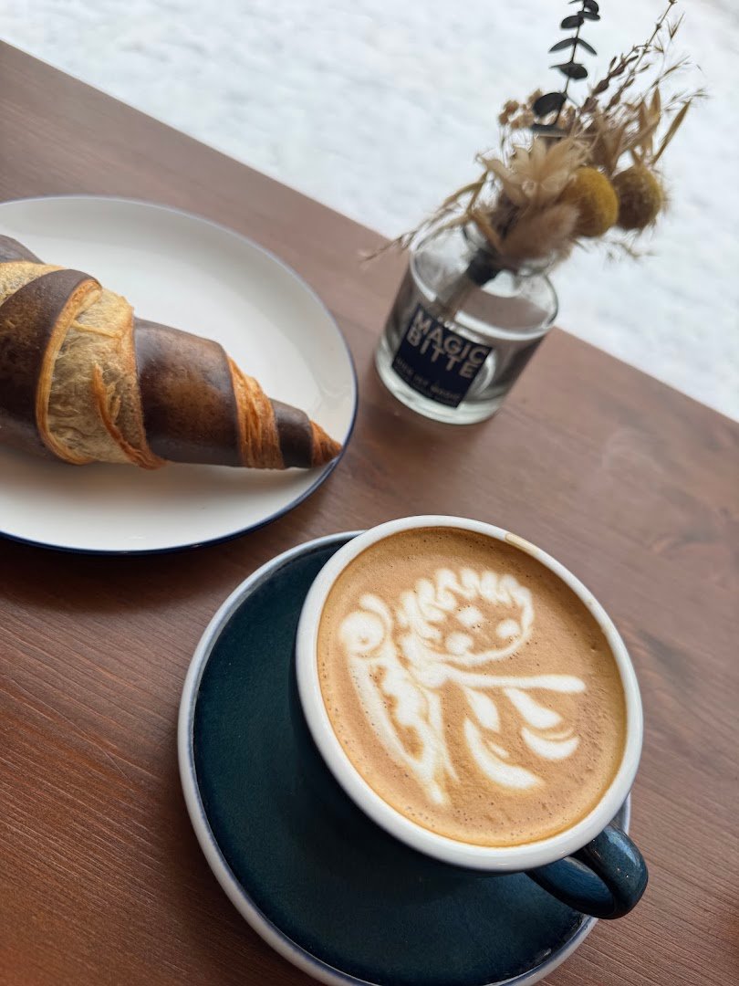 Magic Bitte specialty coffee shop in Berlin - photo 6