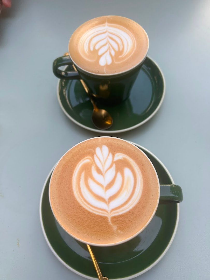 Café Margo specialty coffee shop in Paris - photo 7