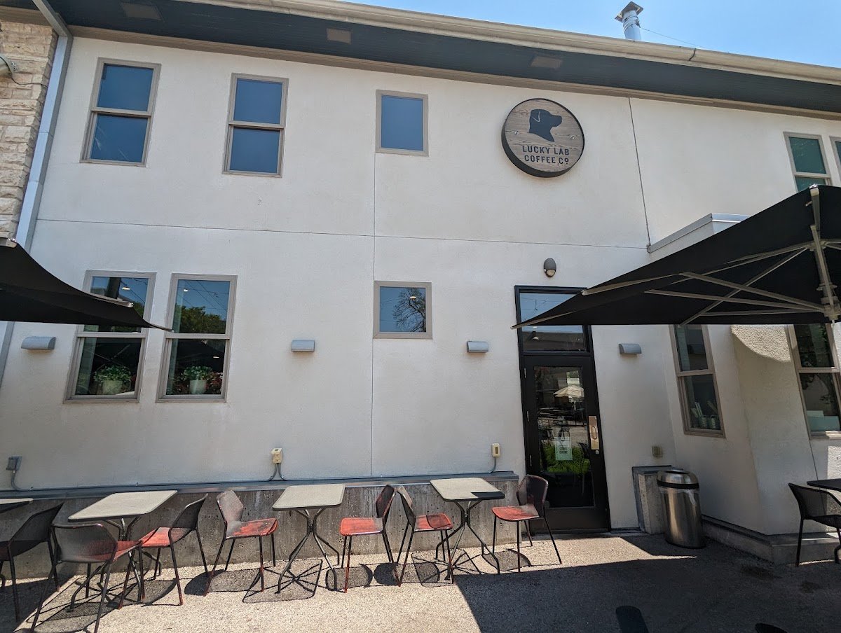 Lucky Lab Coffee Co. specialty coffee shop in Austin - photo 8