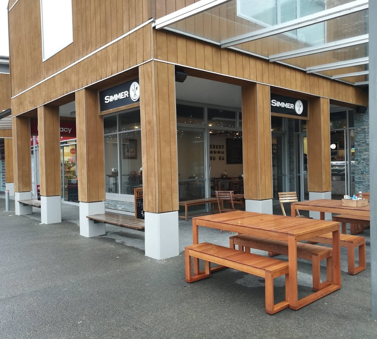 Storefront of Simmer Café, specialty coffee shop in Wellington