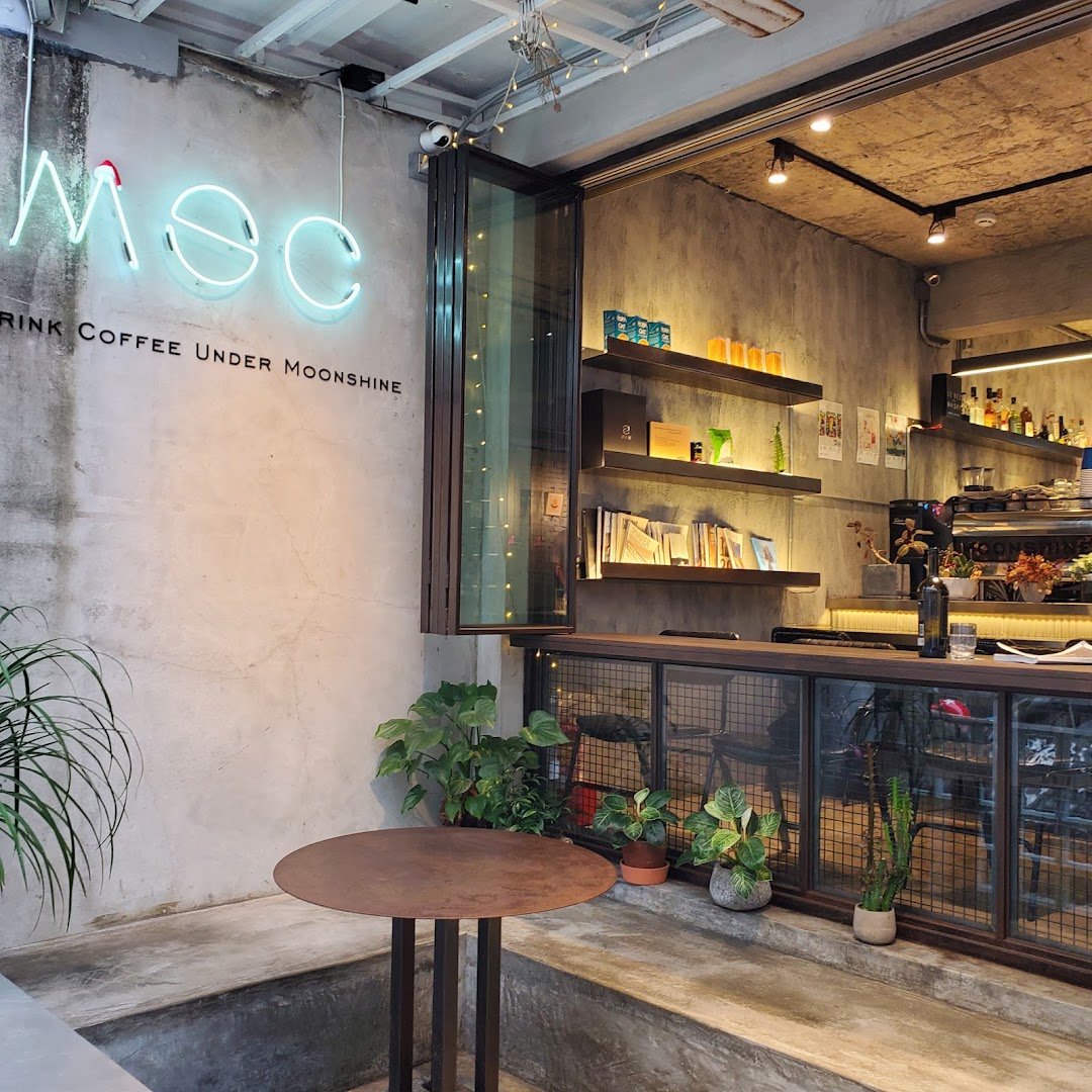 Moonshine Coffee Roasters | 私釀咖啡商行 (敦南旗艦店) specialty coffee shop in Taipei - photo 4