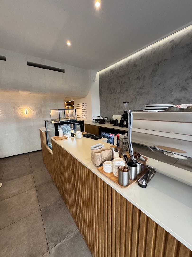 Parallel Coffee specialty coffee shop in Paris - photo 9