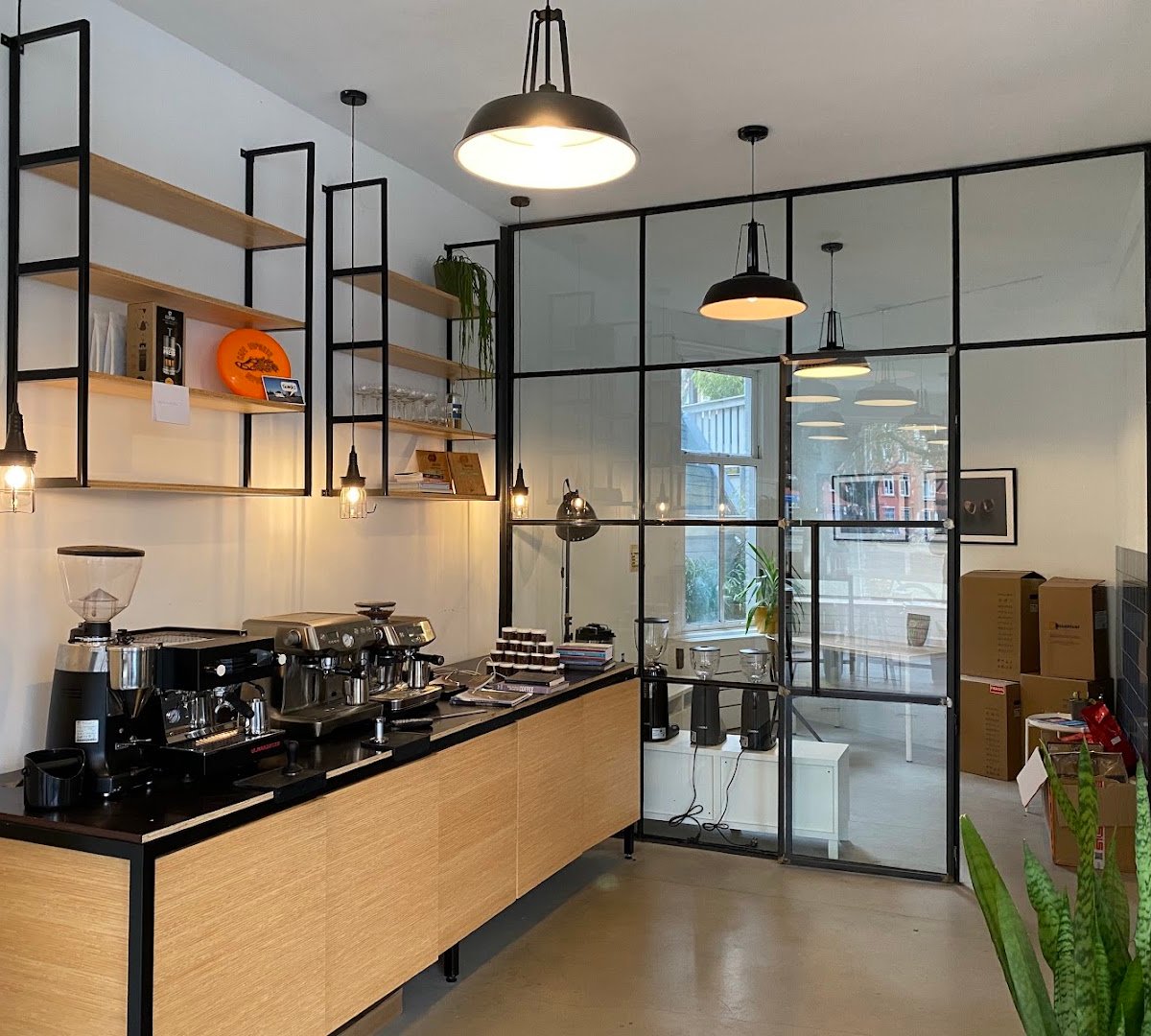 Stooker Roasting Company specialty coffee shop in Amsterdam - photo 3