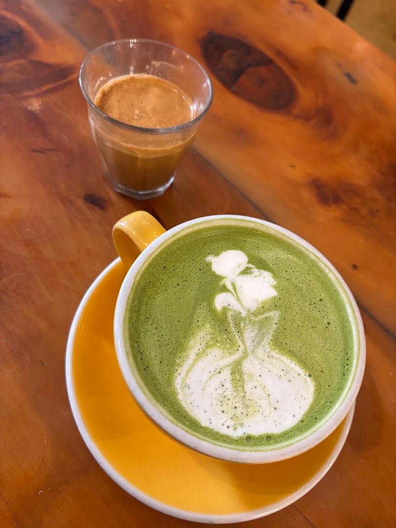 Coffee at Café Paquebot Vieux-Montréal, specialty coffee shop in Montreal