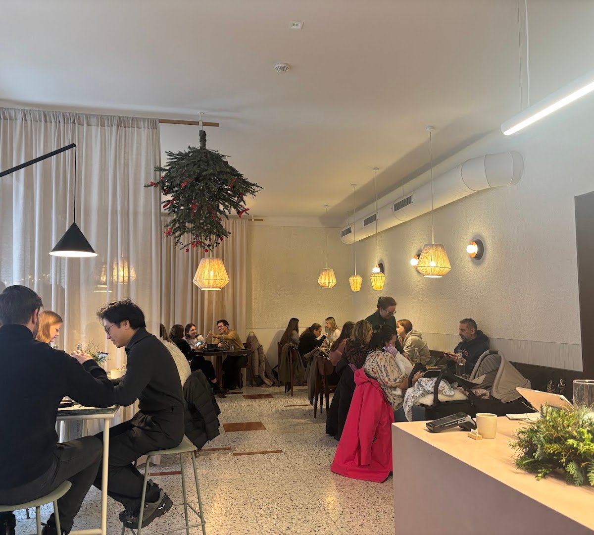 Interior of Srnky Americká, specialty coffee shop in Prague