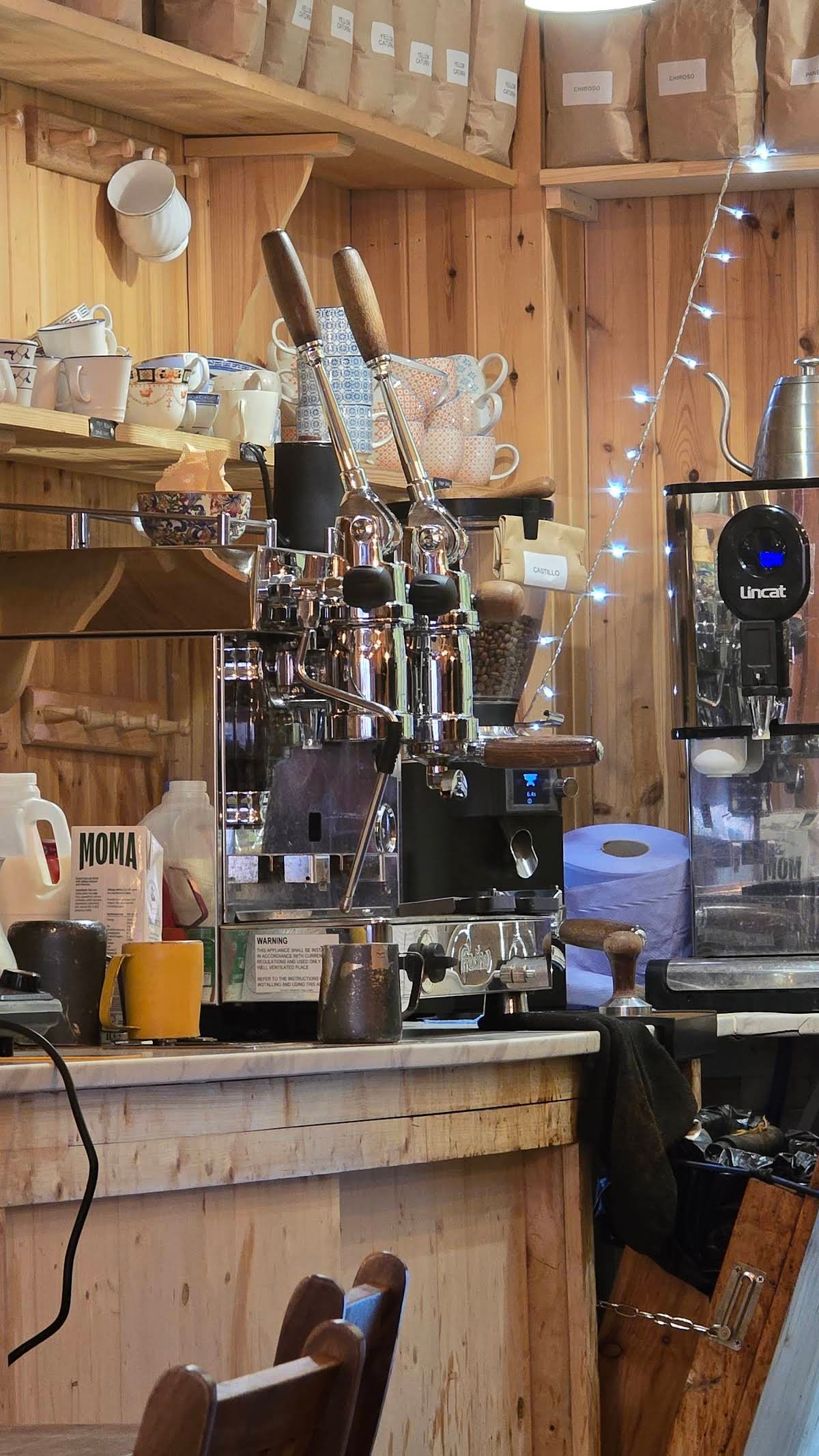 The Colombian Coffee Company specialty coffee shop in London - photo 8