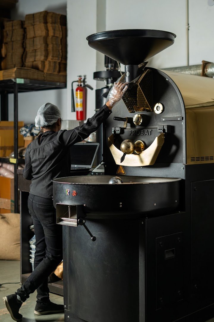 El Bueno Coffee Roasters specialty coffee shop in Delhi - photo 6
