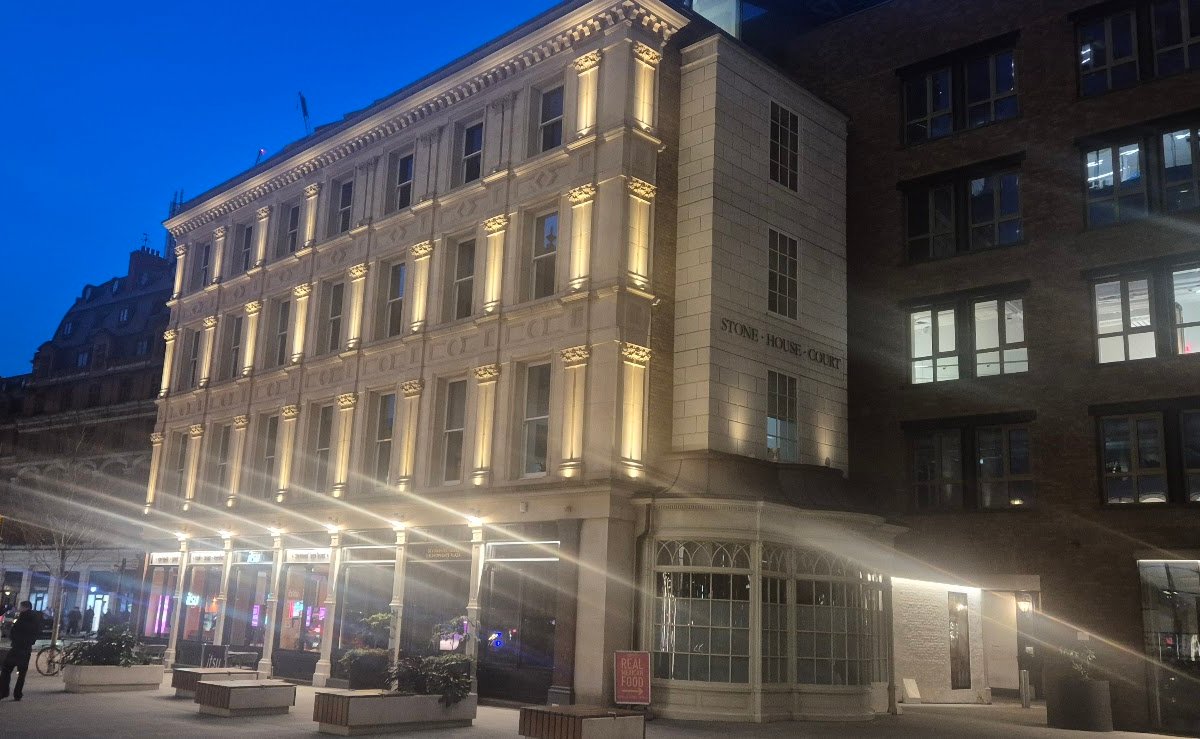 WatchHouse St. Mary Axe specialty coffee shop in London - photo 11