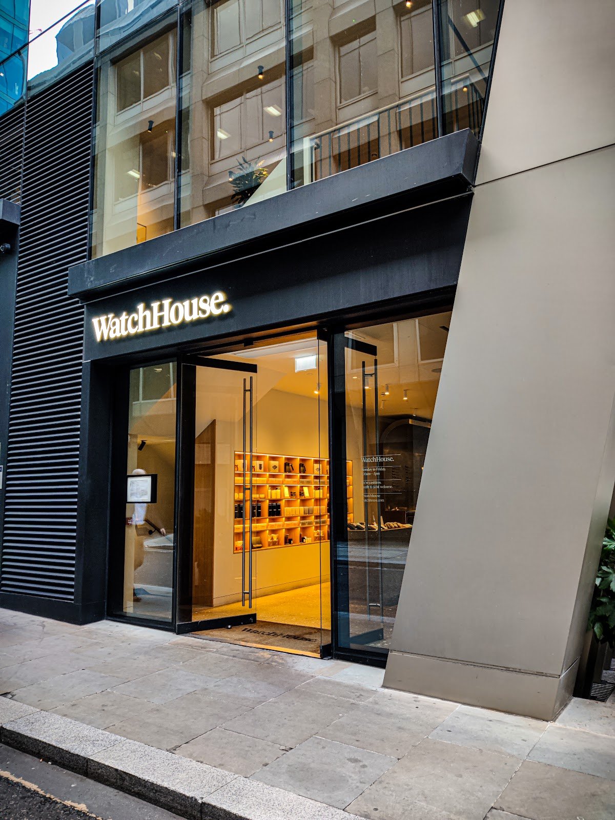 WatchHouse St. Mary Axe specialty coffee shop in London - photo 5