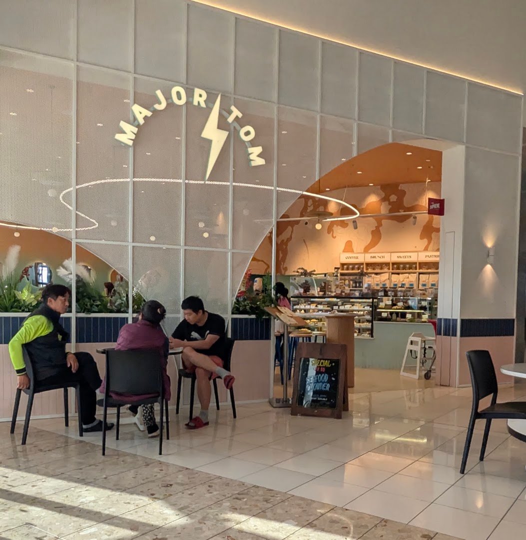 Storefront of Major Tom, specialty coffee shop in Auckland
