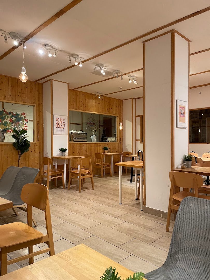 Madal Cafe specialty coffee shop in Budapest - photo 6