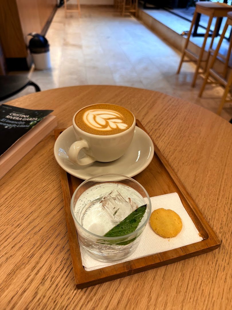 Coffee at Congreso Café, specialty coffee shop in Mexico City