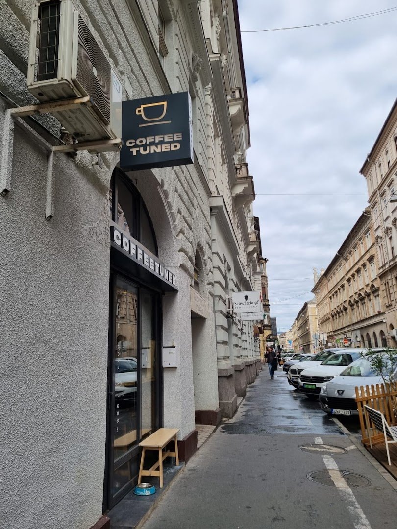 COFFEETUNED - specialty coffee specialty coffee shop in Budapest - photo 10