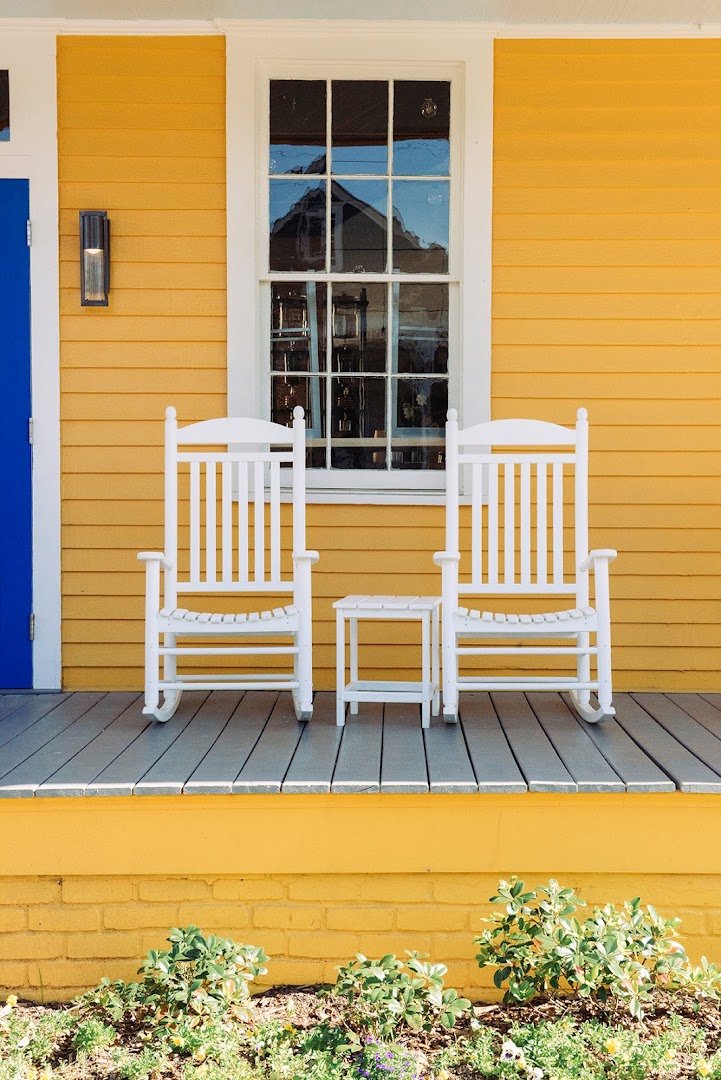 Storefront of French Truck Coffee, specialty coffee shop in New Orleans