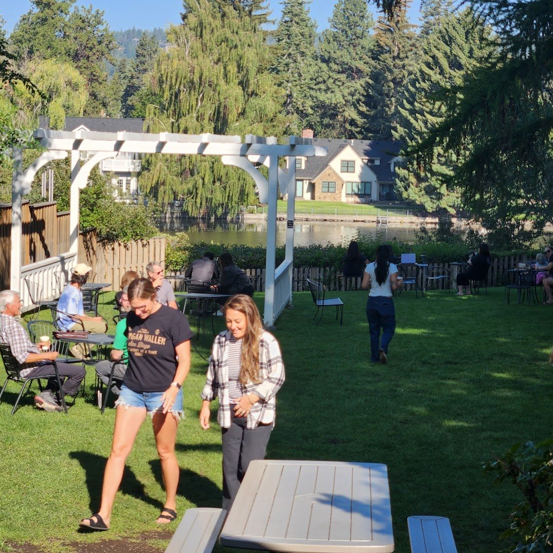 Watershed Coffee Roasters (formerly Looney Bean Bend) specialty coffee shop in Bend - photo 12