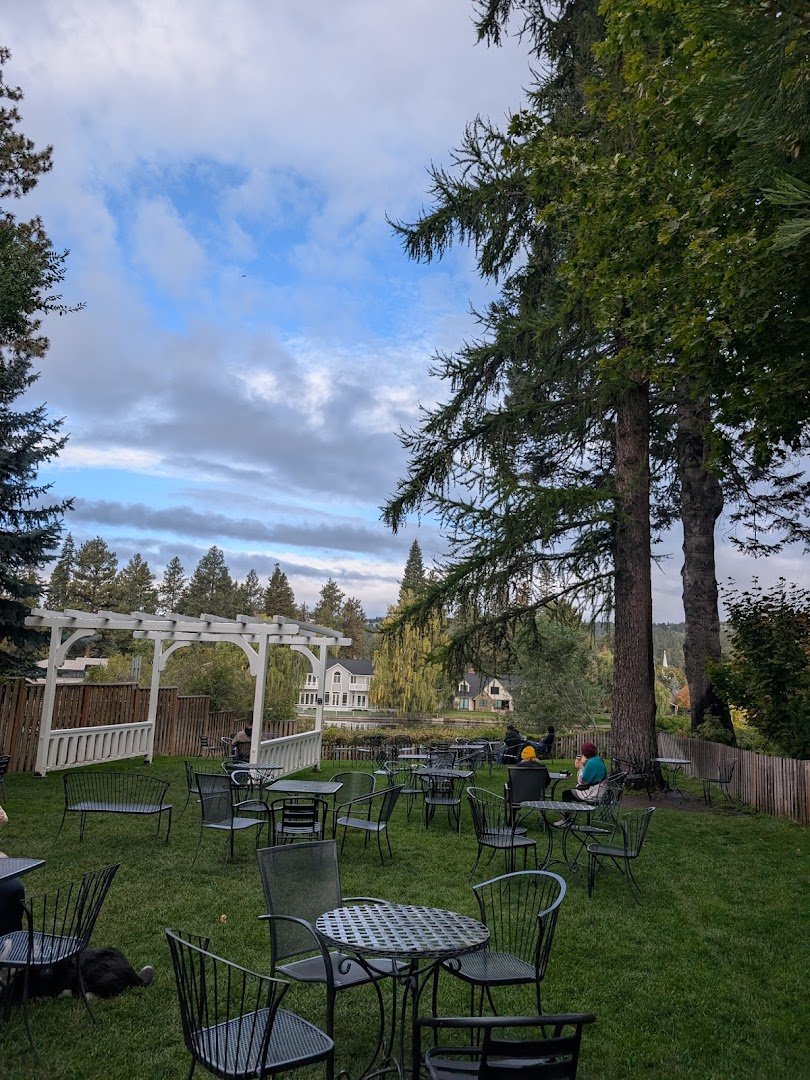 Watershed Coffee Roasters (formerly Looney Bean Bend) specialty coffee shop in Bend - photo 7