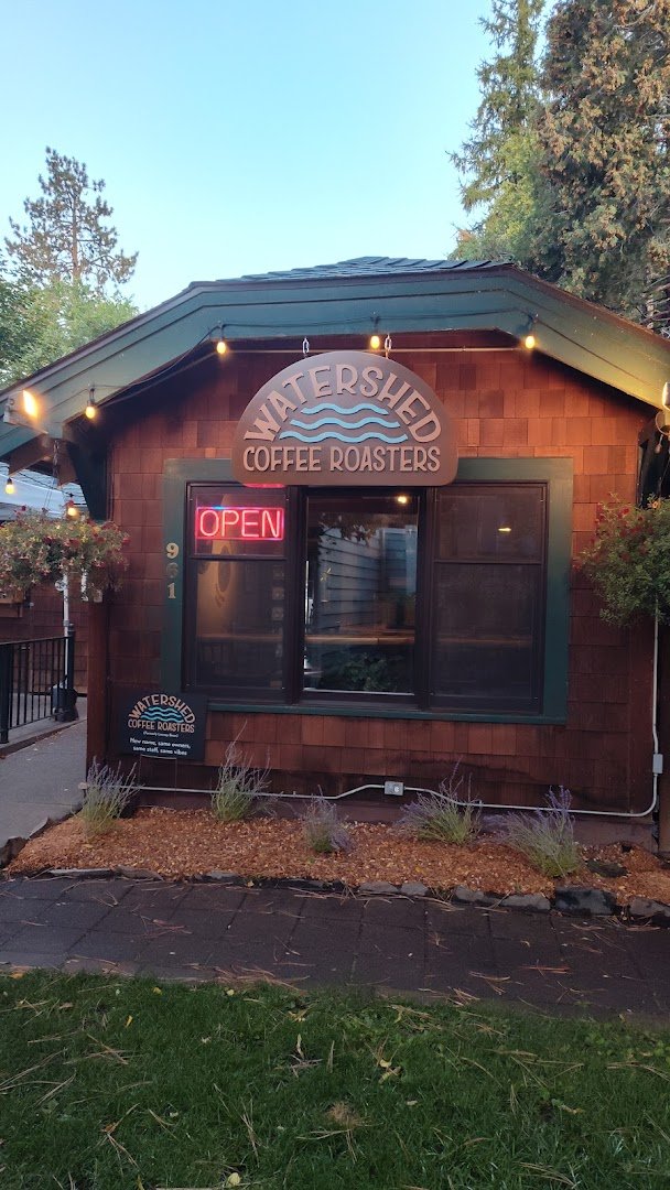 Watershed Coffee Roasters (formerly Looney Bean Bend) specialty coffee shop in Bend - photo 8