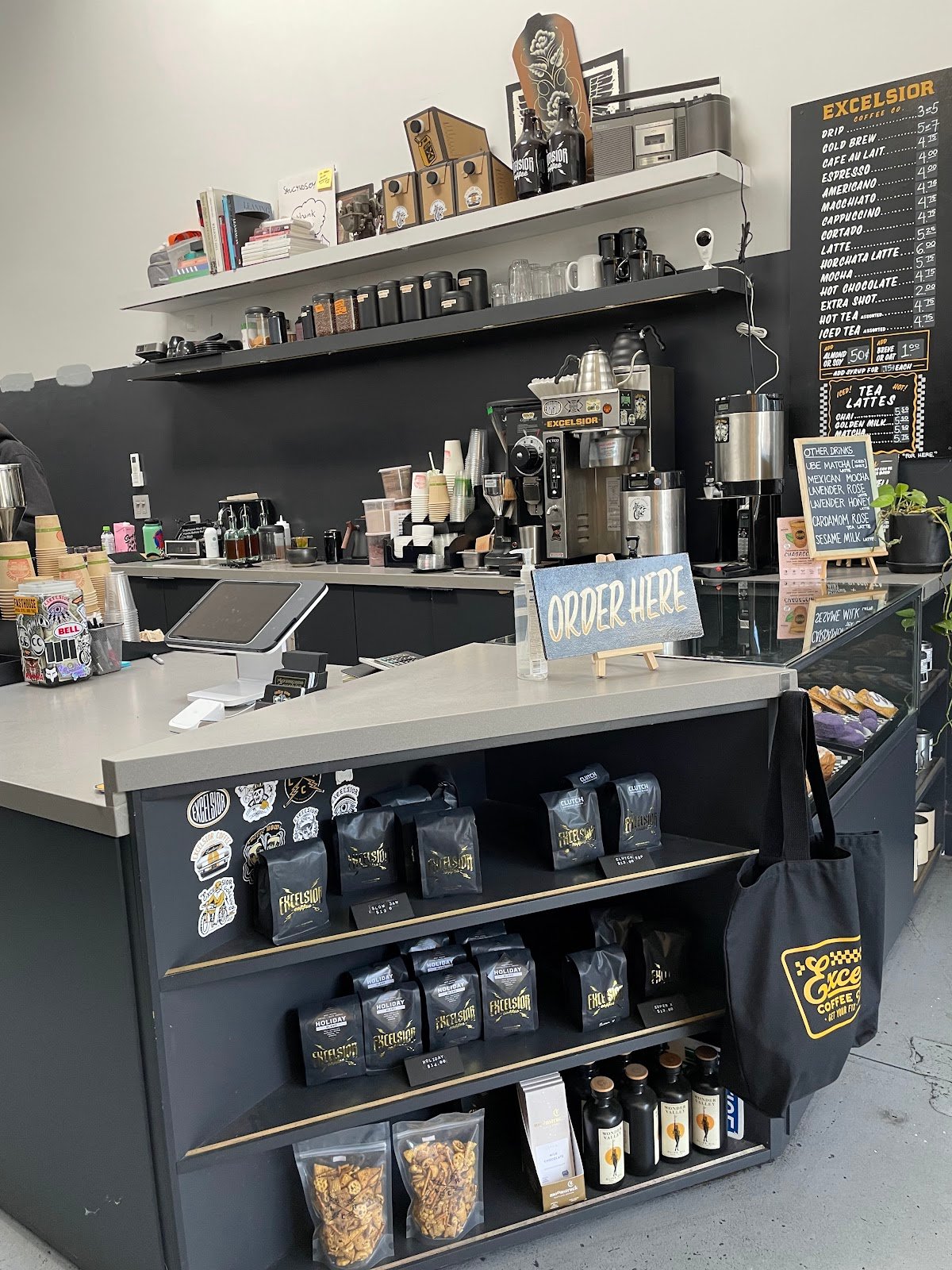 Excelsior Coffee specialty coffee shop in San Francisco - photo 5