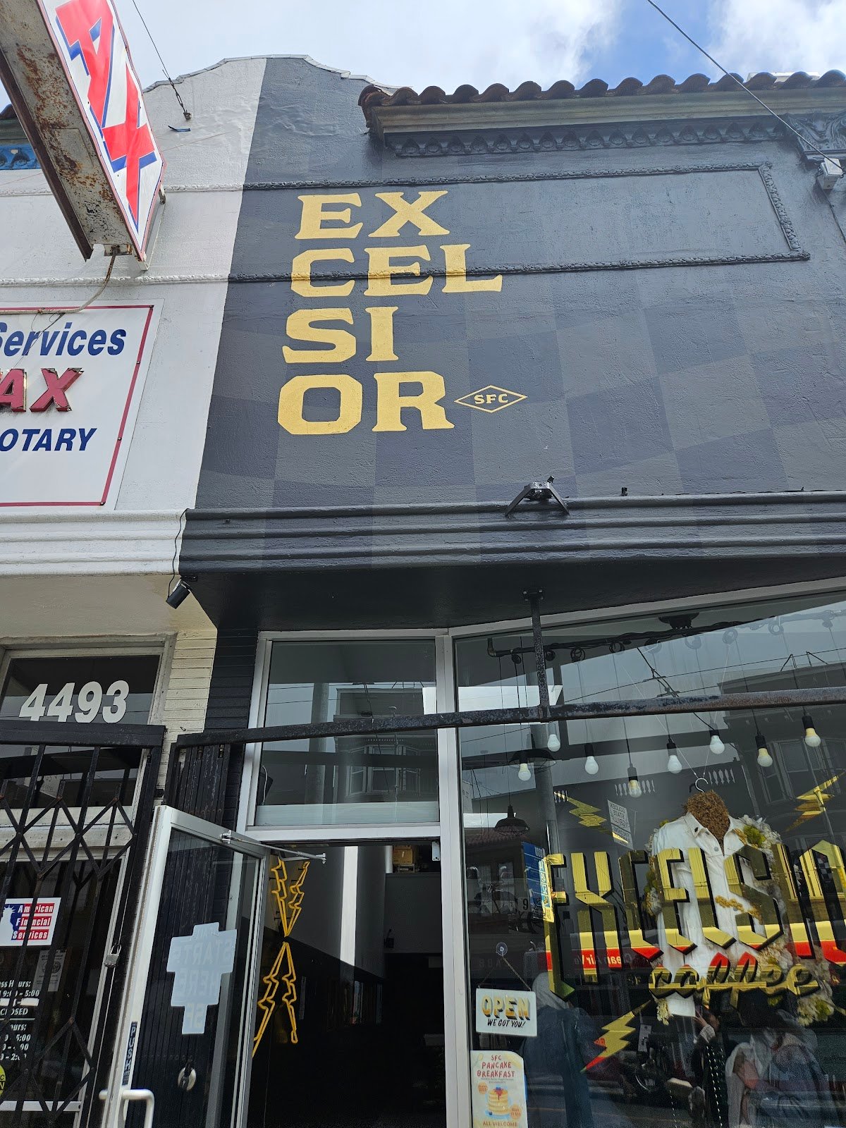 Excelsior Coffee specialty coffee shop in San Francisco - photo 6