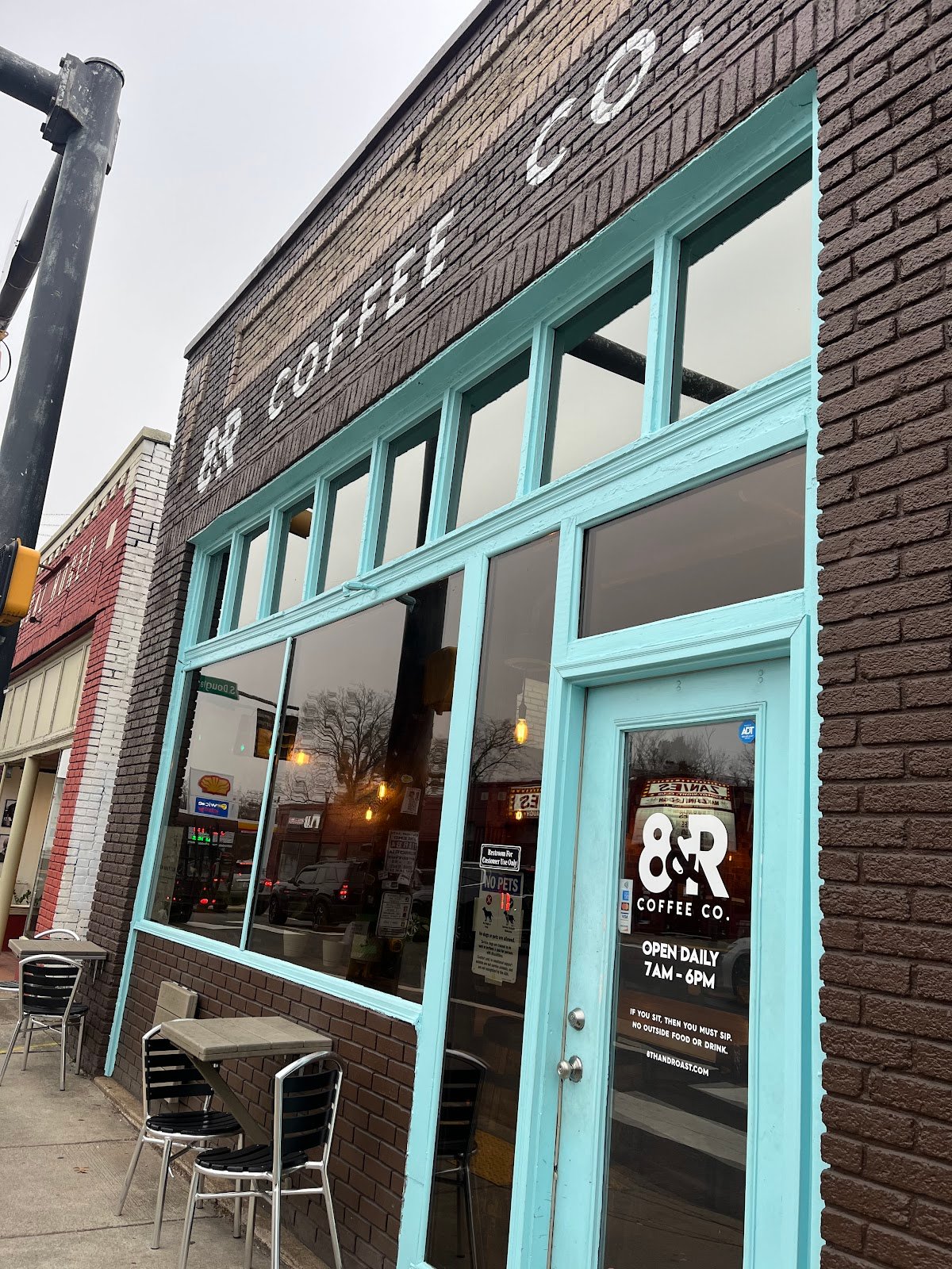 8th & Roast specialty coffee shop in Nashville - photo 2
