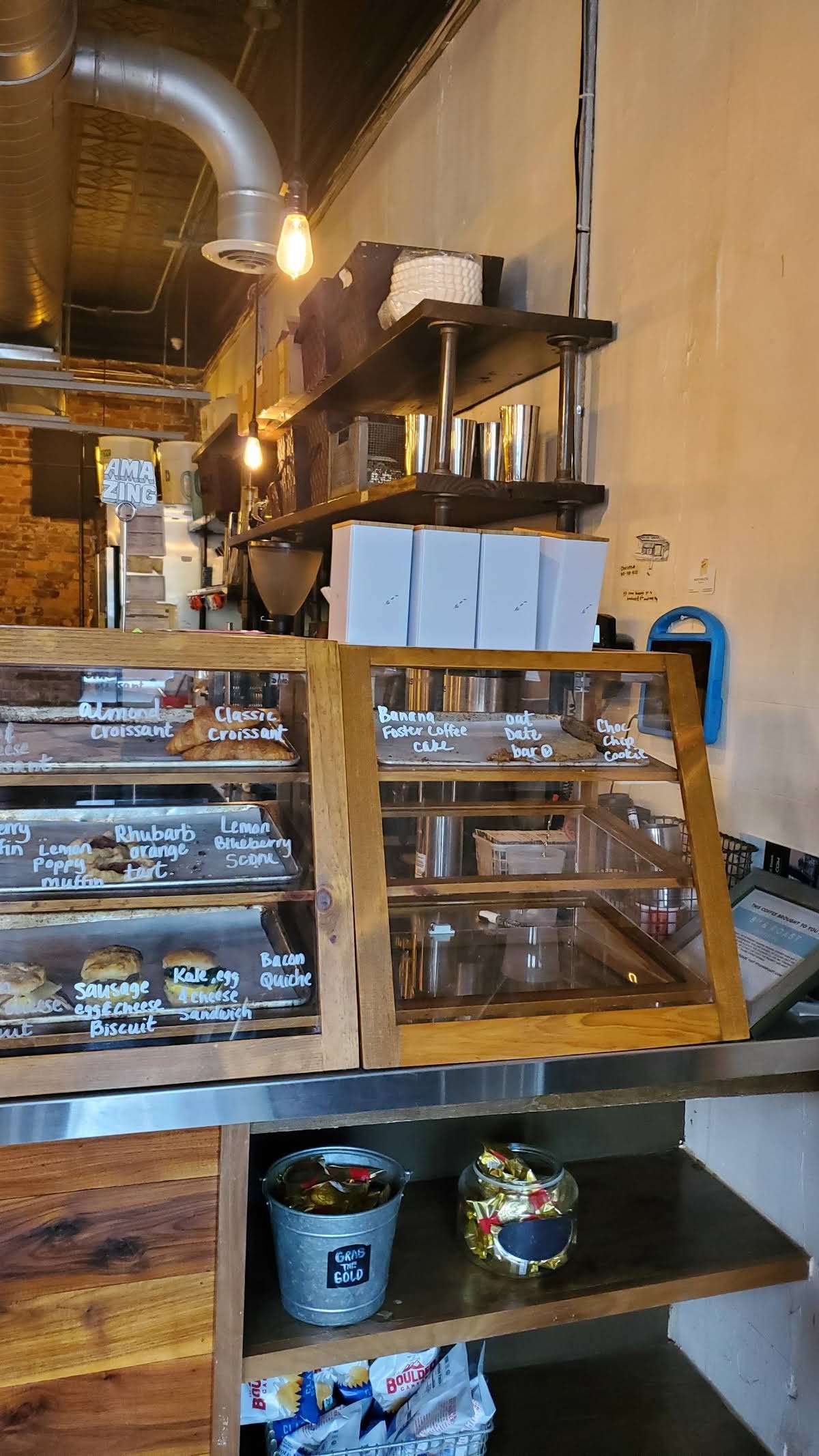 8th & Roast specialty coffee shop in Nashville - photo 8