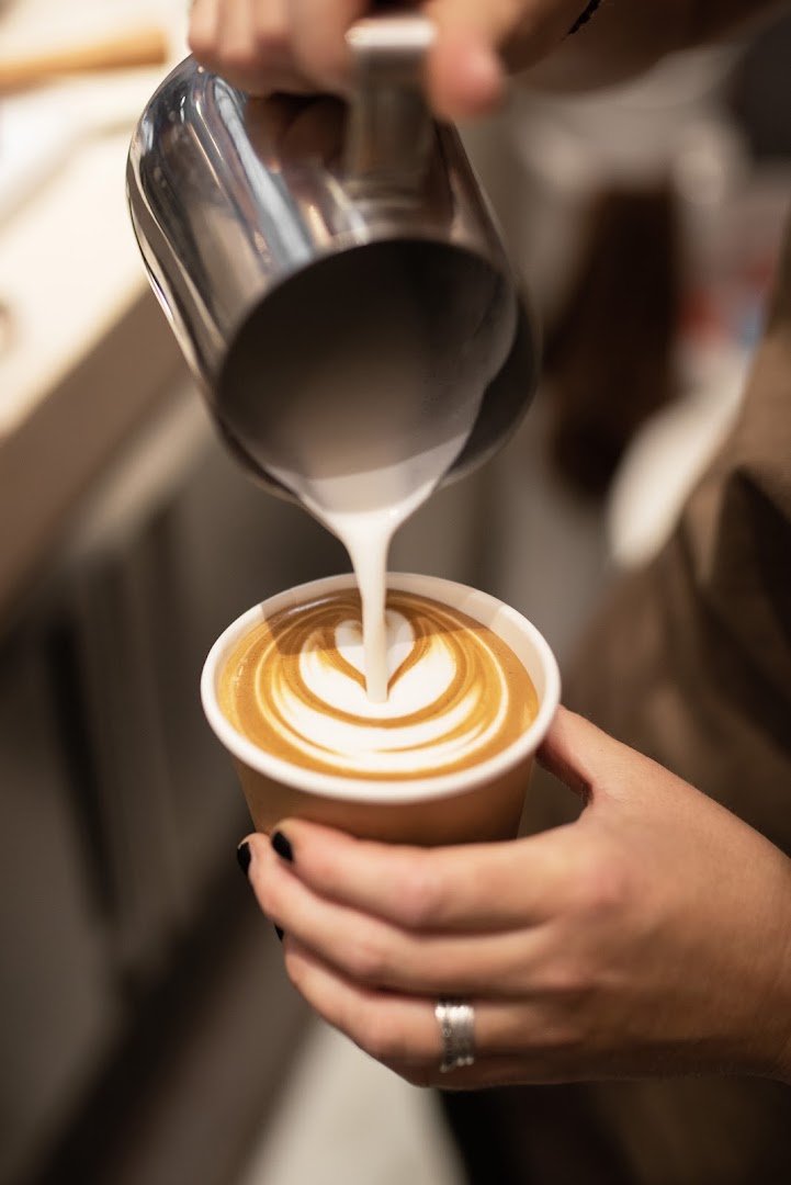 Certified café specialty coffee shop in Paris - photo 3