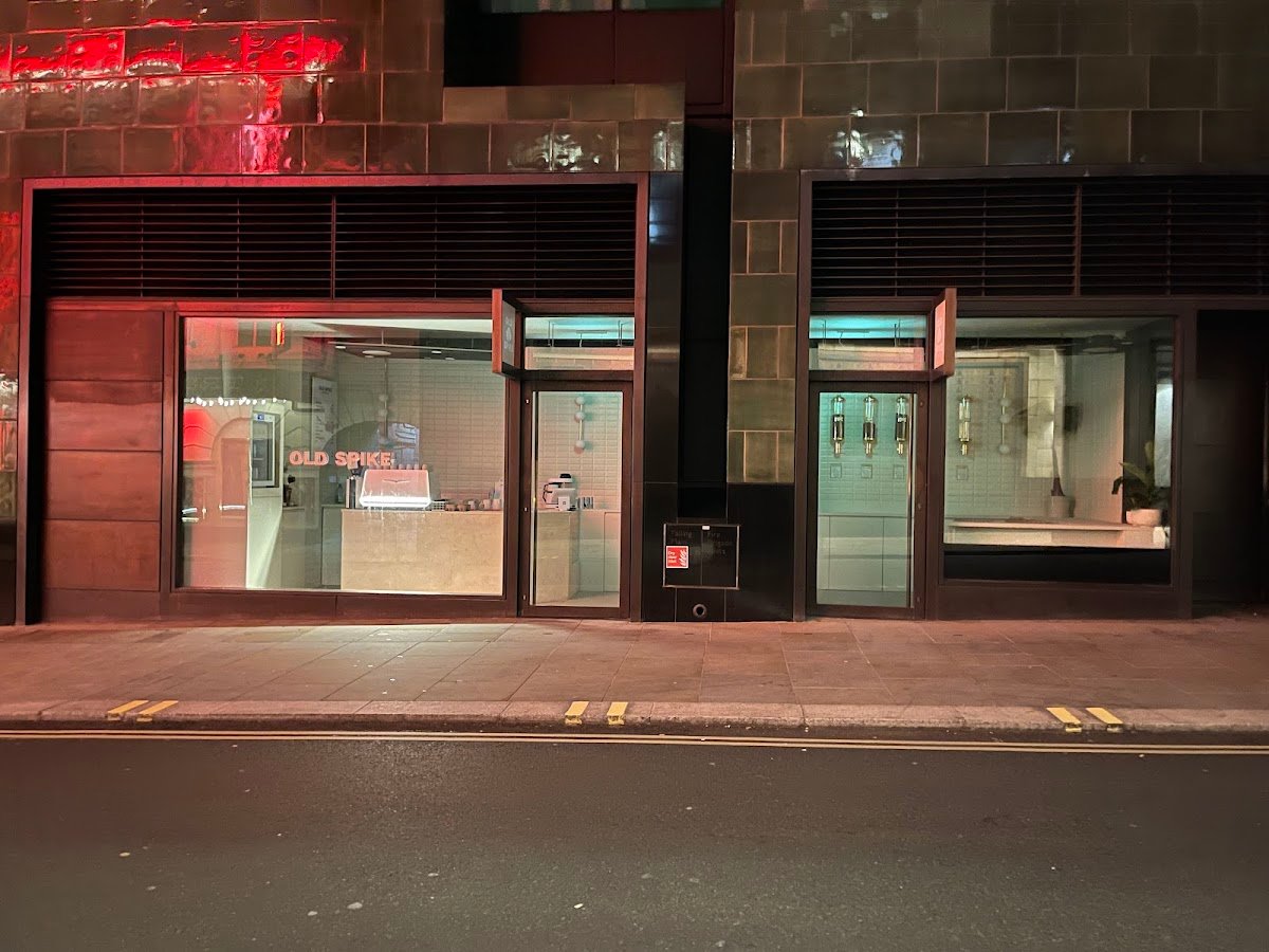 Old Spike Piccadilly specialty coffee shop in London - photo 2