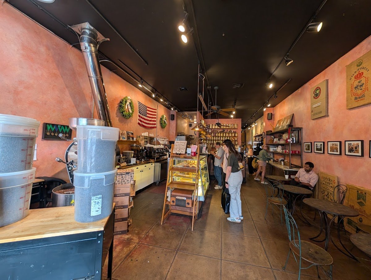 The Conservatory for Coffee, Tea & Cocoa specialty coffee shop in Los Angeles - photo 2