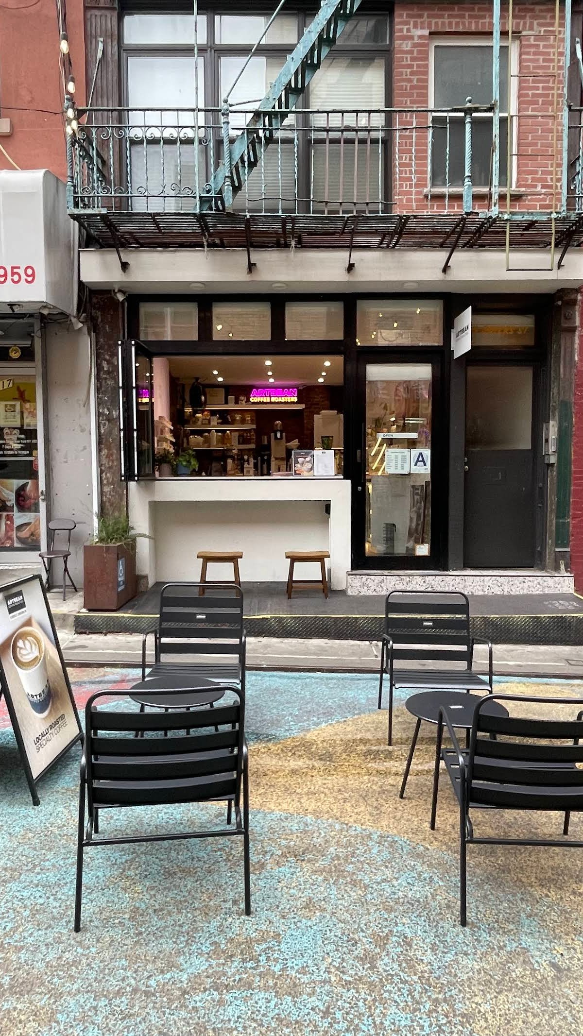 Artbean Coffee Roasters specialty coffee shop in New York - photo 10